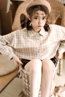 潜伏